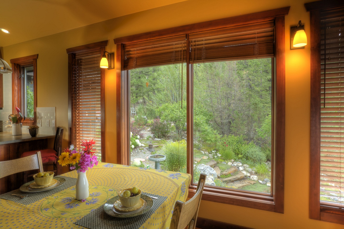 Tout ce qu’il faut savoir sur le store vénitien et le store occultant !