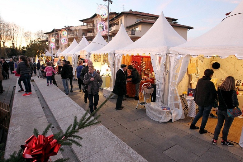 Un stand à votre image avec les tentes d’exposition !