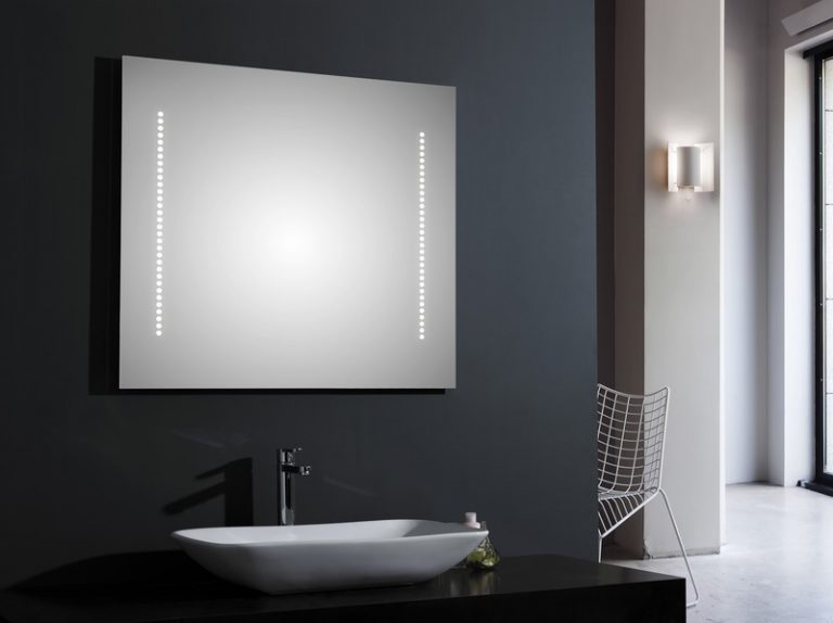 Miroir LED pour un éclairage optimal de votre salle de bain