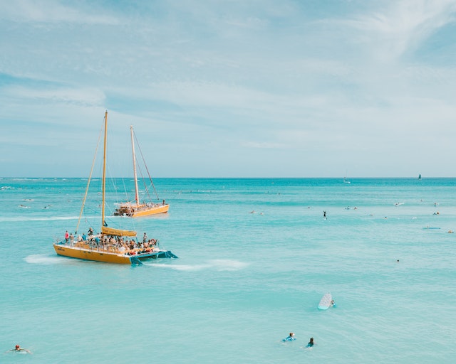 Louer un catamaran en Guadeloupe : les informations à connaitre