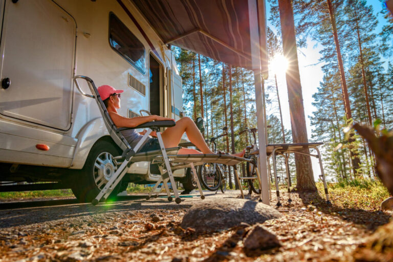 Voyager en camping-car : astuces pratiques pour une expérience de voyage inoubliable